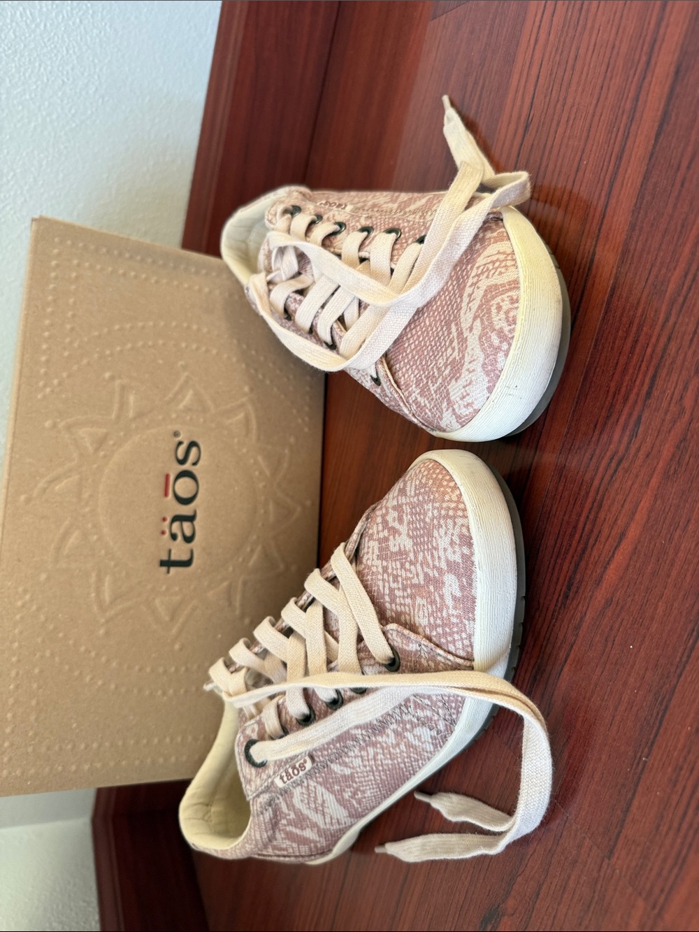 Taos Blush Snake Print Canvas Sneakers